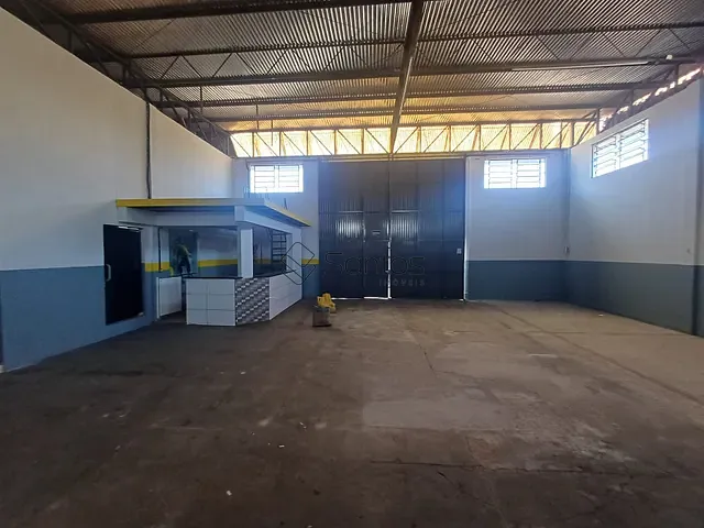 Prédio para alugar, no bairro Assis Brasil em Ijuí