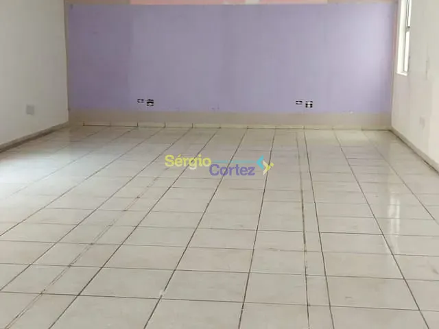 Prédio para alugar, no bairro Antares em Londrina