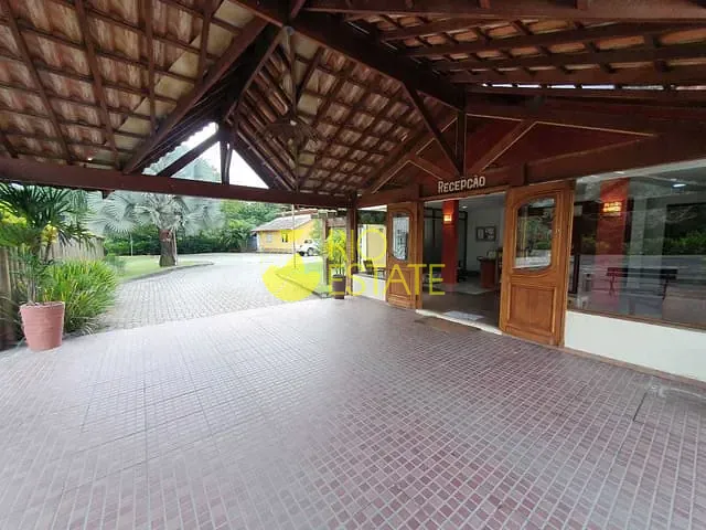 Prédio com 6482m², à venda, no bairro Bairro Penedo em Itatiaia