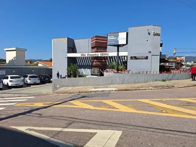 Prédio com 643m², à venda, no bairro Aeroporto em Jundiaí