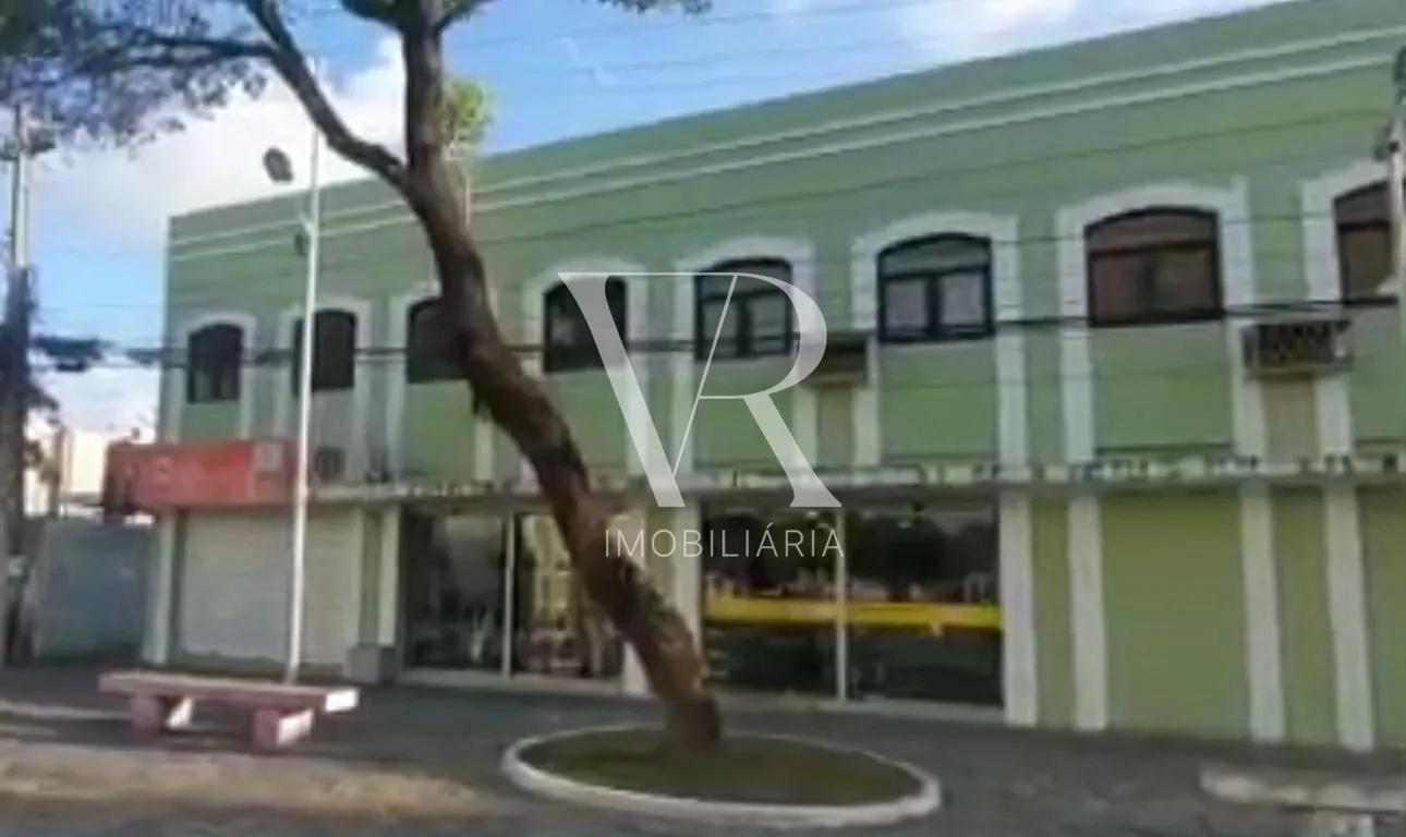 Prédio Inteiro, 670 m² - Foto 1