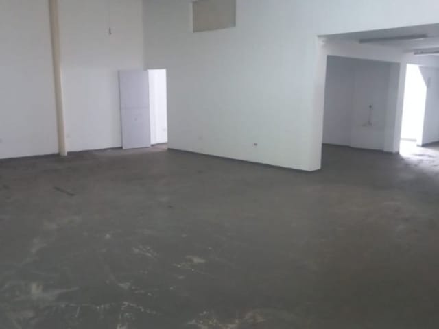 Prédio com 375m², para alugar, no bairro Rudge Ramos em São Bernardo do Campo