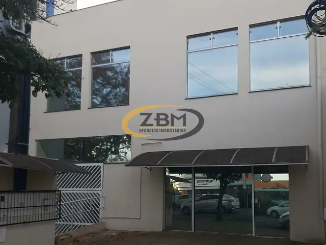 Prédio com 324m², à venda, no bairro Vila Ipiranga em Londrina