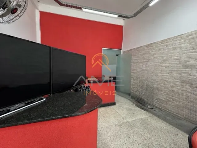 Prédio com 440m², à venda, no bairro Centro em Pelotas