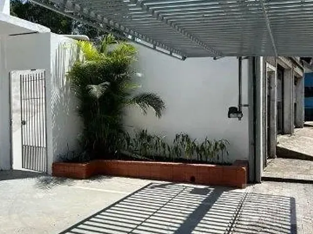 Prédio para alugar, no bairro Jardim Esmeralda em São Paulo