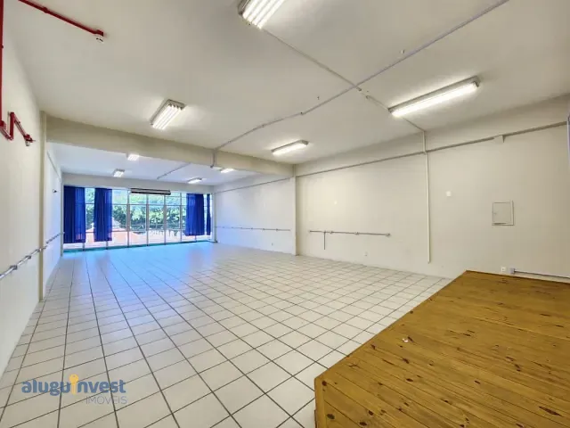Prédio com 2638m², para alugar, no bairro Centro em Florianópolis