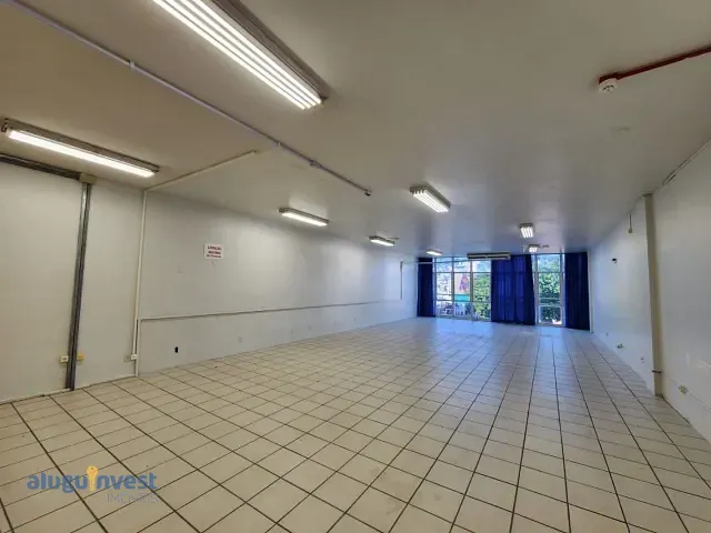 Prédio com 2638m², para alugar, no bairro Centro em Florianópolis