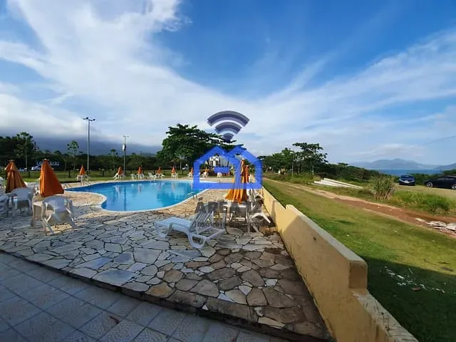 Prédio com 1000m² 4 quartos e 4 banheiros, à venda, no bairro Capricórnio em Caraguatatuba
