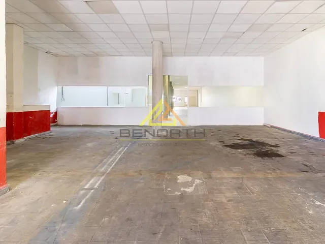Prédio com 446m², para alugar, no bairro Santana em São Paulo