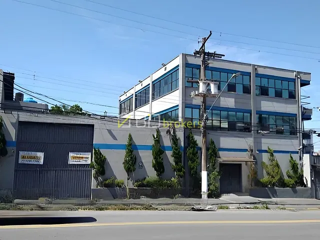 Prédio à venda ou para alugar, no bairro Vila Lageado em São Paulo