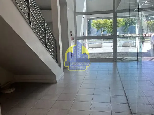 Prédio com 900m², para alugar, no bairro Centro em Osasco