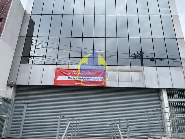 Prédio com 900m², para alugar, no bairro Centro em Osasco