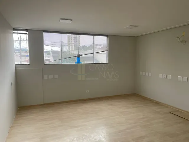 Prédio com 300m², à venda, no bairro Centro em Apucarana