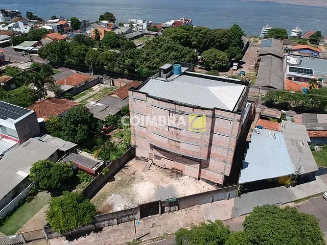 Prédio com 1346m², à venda, no bairro Prainha em Santarém