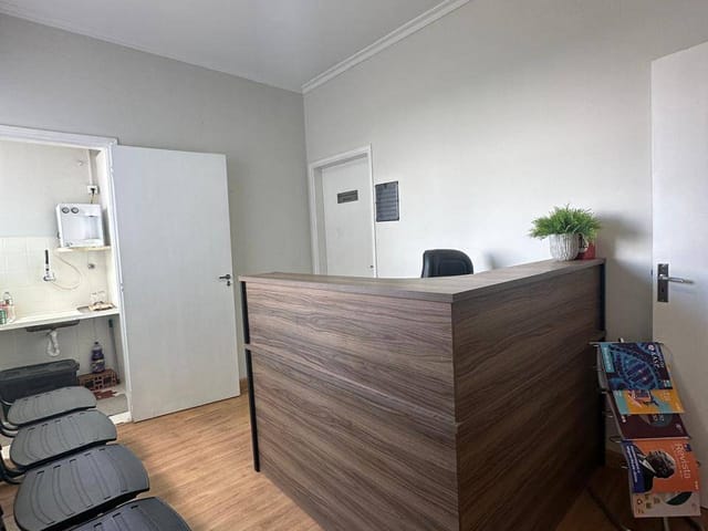 Prédio à venda, no bairro Centro em Franca