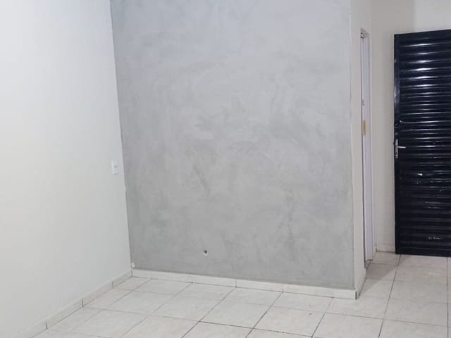 Foto do Prédio - Casa comercial para locação, 18m² | Correteria Imóveis