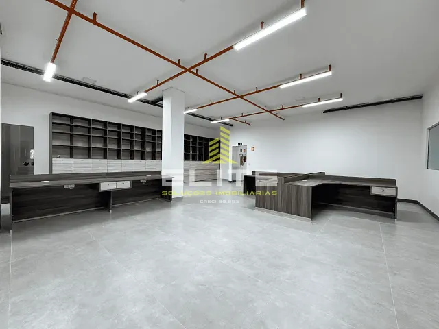 Prédio com 500m², para alugar, no bairro Centro-Norte em Sorriso