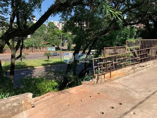 Prédio com 450m², à venda, no bairro Boa Vista em Londrina