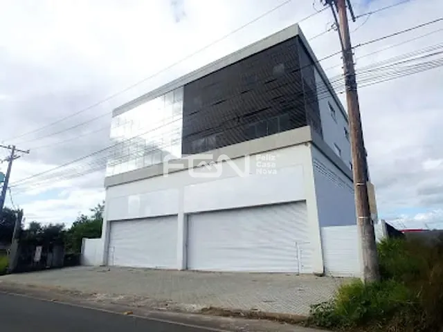 Prédio com 540m², para alugar, no bairro Bairro Novo em Camaçari