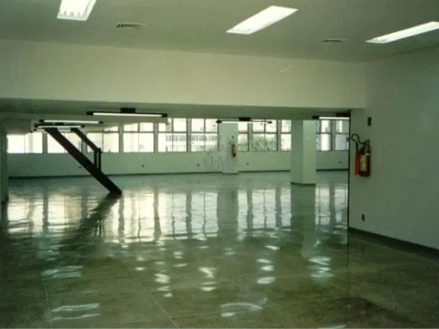 Prédio com 3500m², à venda, no bairro Rio Comprido em Rio de Janeiro