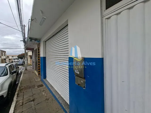 Prédio para alugar, no bairro Centro em Vitória da Conquista