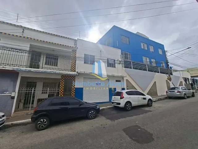 Prédio para alugar, no bairro Centro em Vitória da Conquista