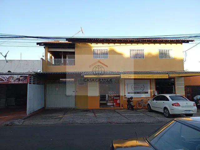 Prédio com 300m², à venda, no bairro Jardim Caviúna em Rolândia