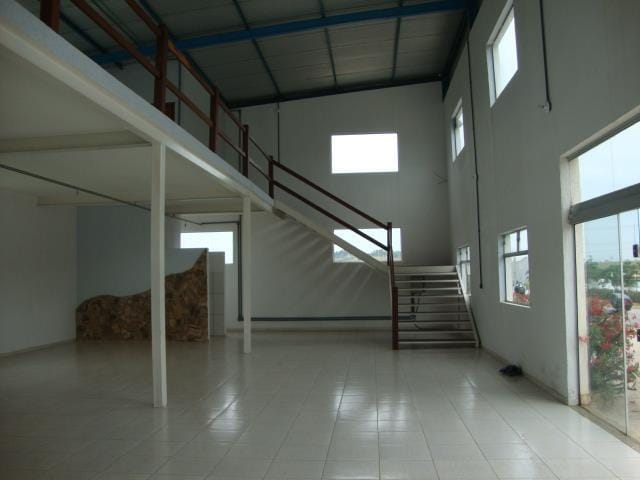 Foto do Prédio - Prédio  comercial à venda, Reserva Fazenda São Francisco, Jambeiro. | INDEPENDENCE NEGOCIOS IMOBILIARIOS LTDA