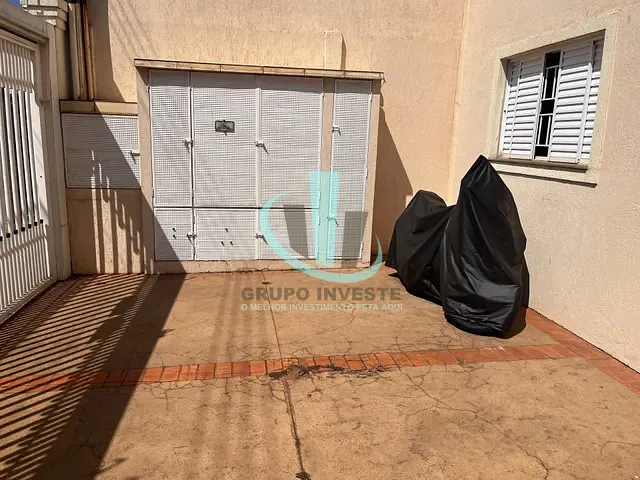 Prédio com 276m², à venda, no bairro Jardim do Carmo em Araraquara