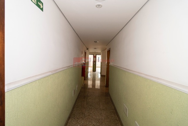 Prédio com 600m², à venda, no bairro Paraíso (Polvilho) em Cajamar