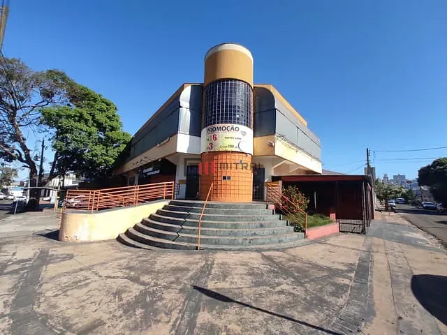 Prédio com 503m², à venda, no bairro Jardim Tabapuã em Londrina