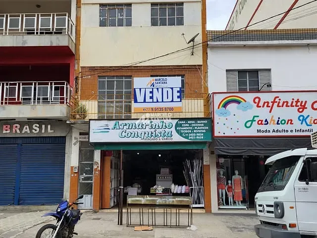 Prédio com 138m², à venda, no bairro Brasil em Vitória da Conquista