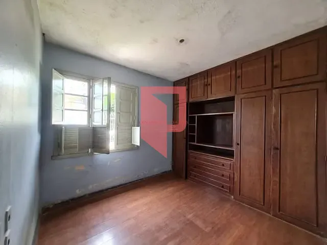 Prédio 3 quartos e 1 banheiro, à venda, no bairro Caiçara em Belo Horizonte