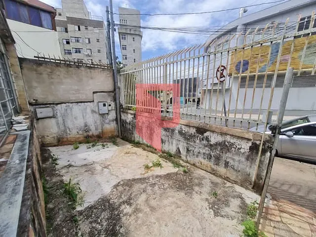 Prédio 3 quartos e 1 banheiro, à venda, no bairro Caiçara em Belo Horizonte