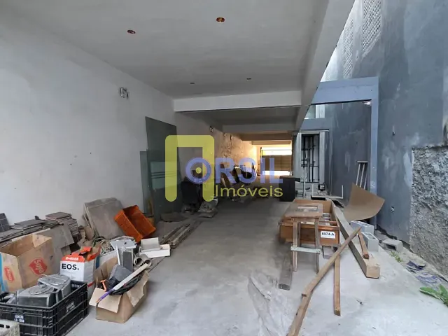 Prédio com 200m², para alugar, no bairro Centro em Mogi das Cruzes