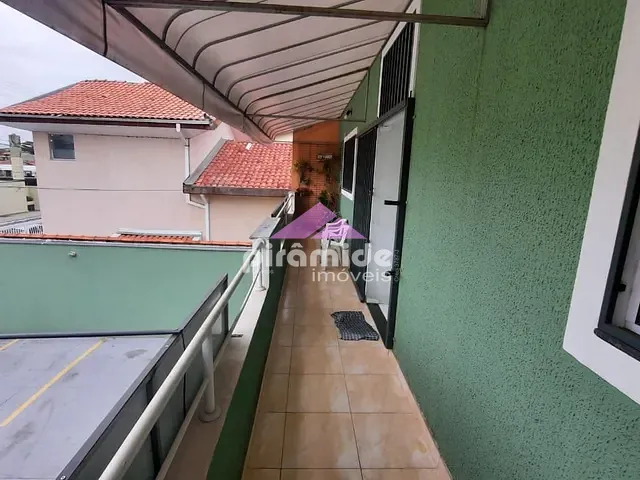 Prédio com 309m², à venda, no bairro Jardim Terras do Sul em São José dos Campos