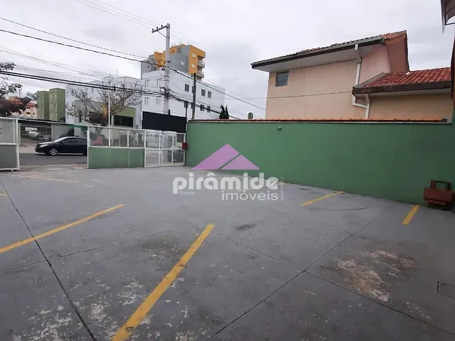 Prédio com 309m², à venda, no bairro Jardim Terras do Sul em São José dos Campos