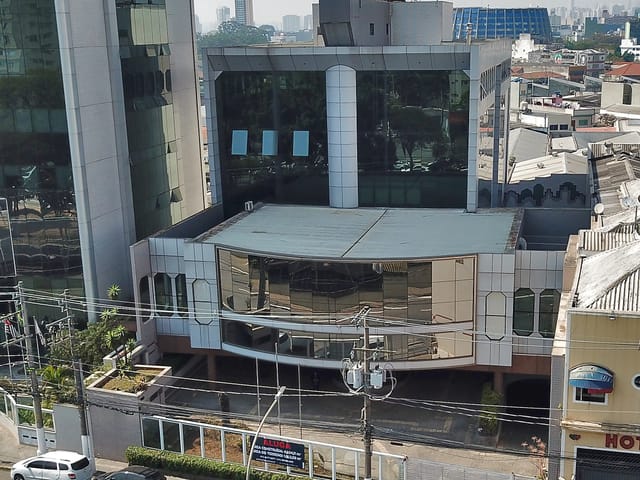 Foto do Prédio - Prédio Corporativo na Luz com 4.500m², Moderno com Auditório e Elevador Sede Empresarial Completa na Região Central | Paulista Imóveis