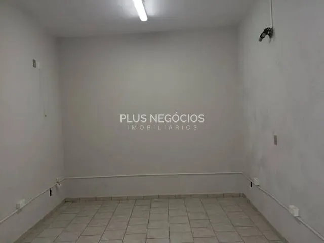 Studio com 420m² 10 quartos e 10 banheiros, à venda, no bairro Centro em Sorocaba