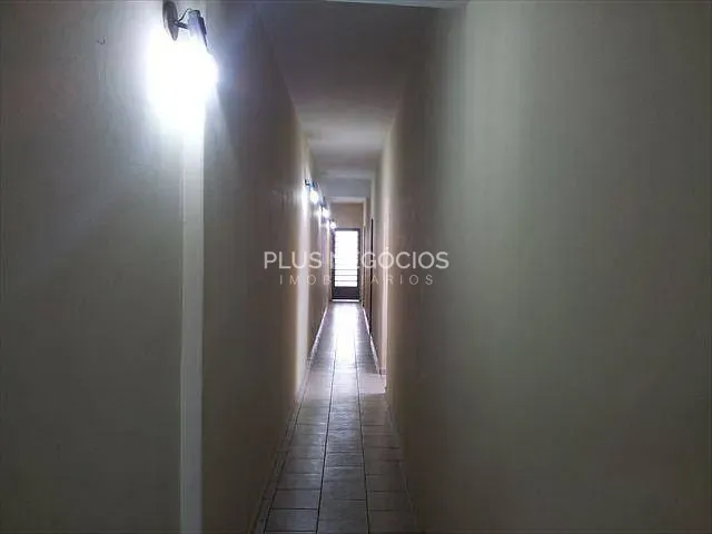Studio com 420m² 10 quartos e 10 banheiros, à venda, no bairro Centro em Sorocaba