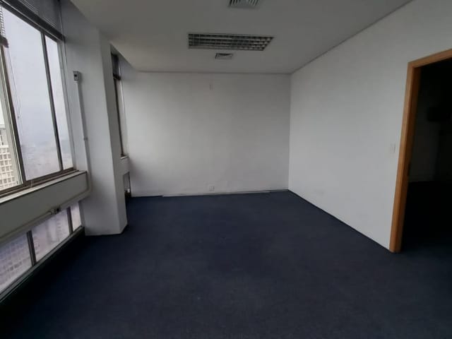 Conjunto comercial à venda, no bairro Centro em São Paulo