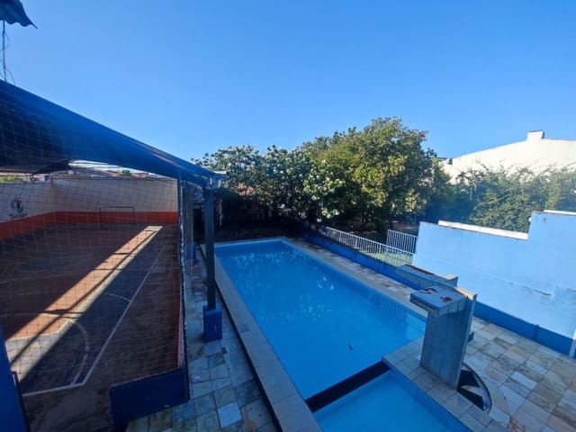 Prédio com 1713m², à venda ou para alugar, no bairro Henrique Jorge em Fortaleza