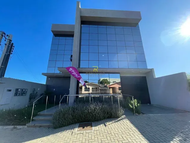 Prédio com 341m², à venda, no bairro Santa Cruz em Guarapuava