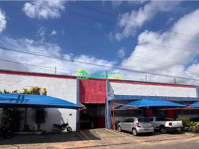 Prédio com 1350m², para alugar, no bairro Taboleta em Teresina