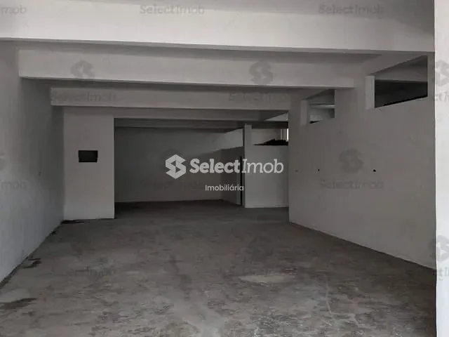 Prédio com 710m², para alugar, no bairro Vila América em Mauá