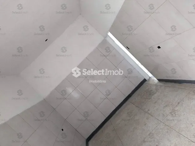 Prédio com 710m², para alugar, no bairro Vila América em Mauá