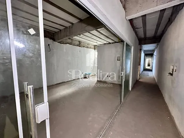 Prédio à venda, no bairro Centro em Ilhéus