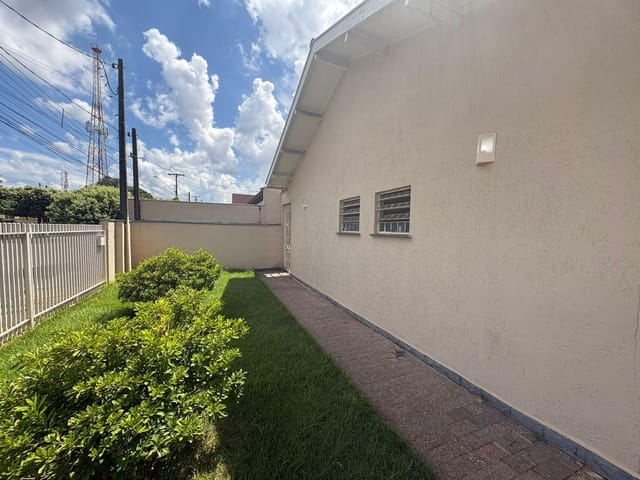 Prédio com 292m², à venda, no bairro Ouro Branco em Londrina