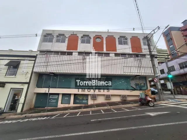Prédio com 1123m², à venda ou para alugar, no bairro Centro em Ponta Grossa