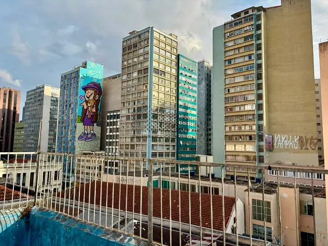 Prédio à venda, no bairro Centro em Curitiba
